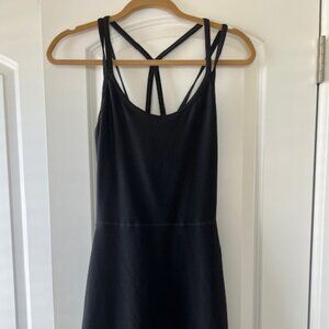 Old Navy Active sport dress - black NWT